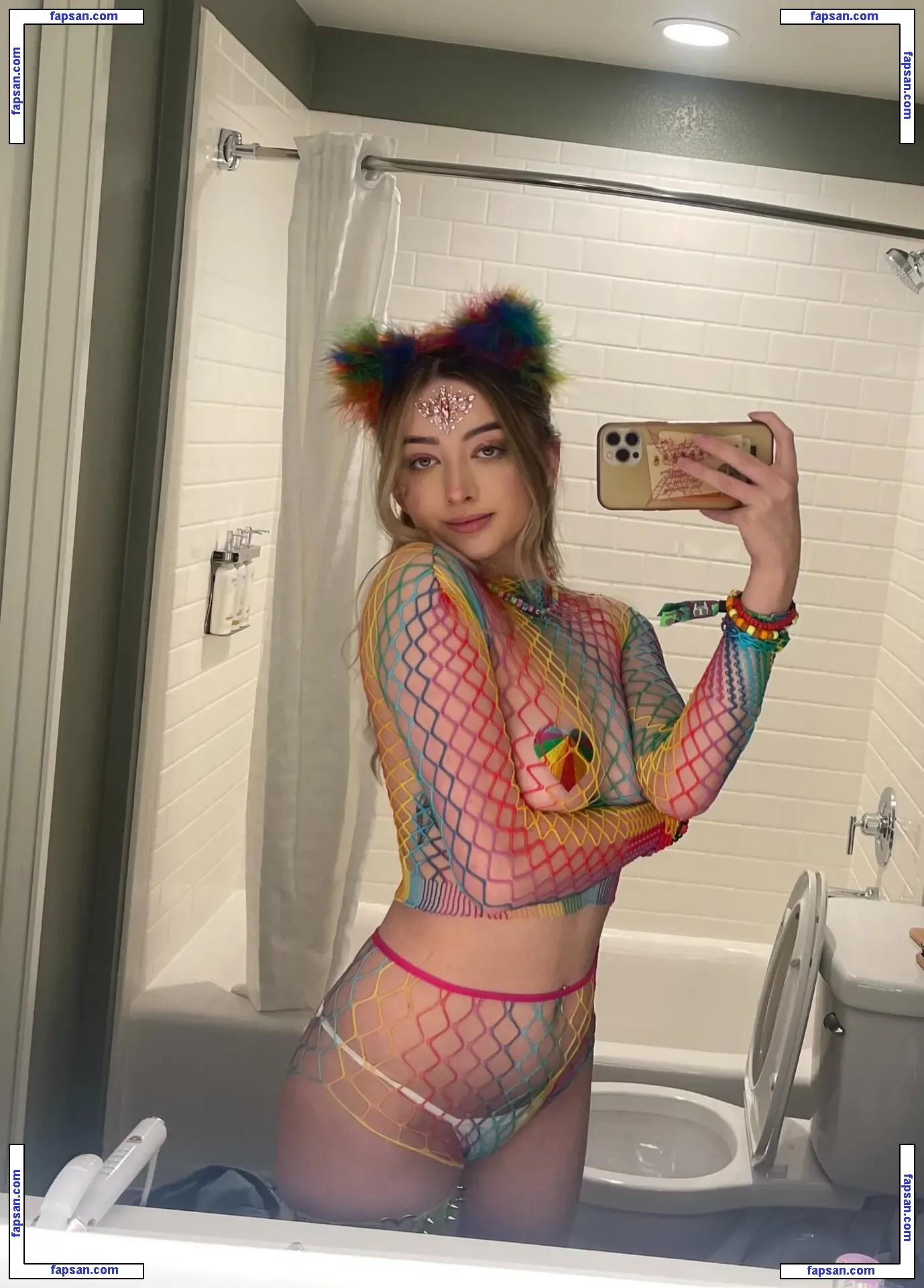 Littleteasers nude photo #0071 from OnlyFans