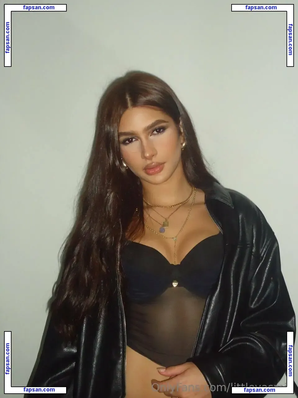 littleyasmin nude photo #0012 from OnlyFans