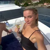 Liv Dunne голая #0005