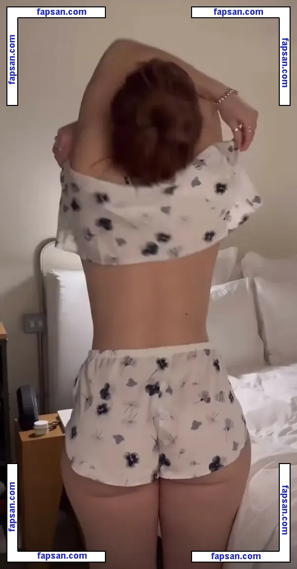 Liv Humby nude photo #0033 from OnlyFans
