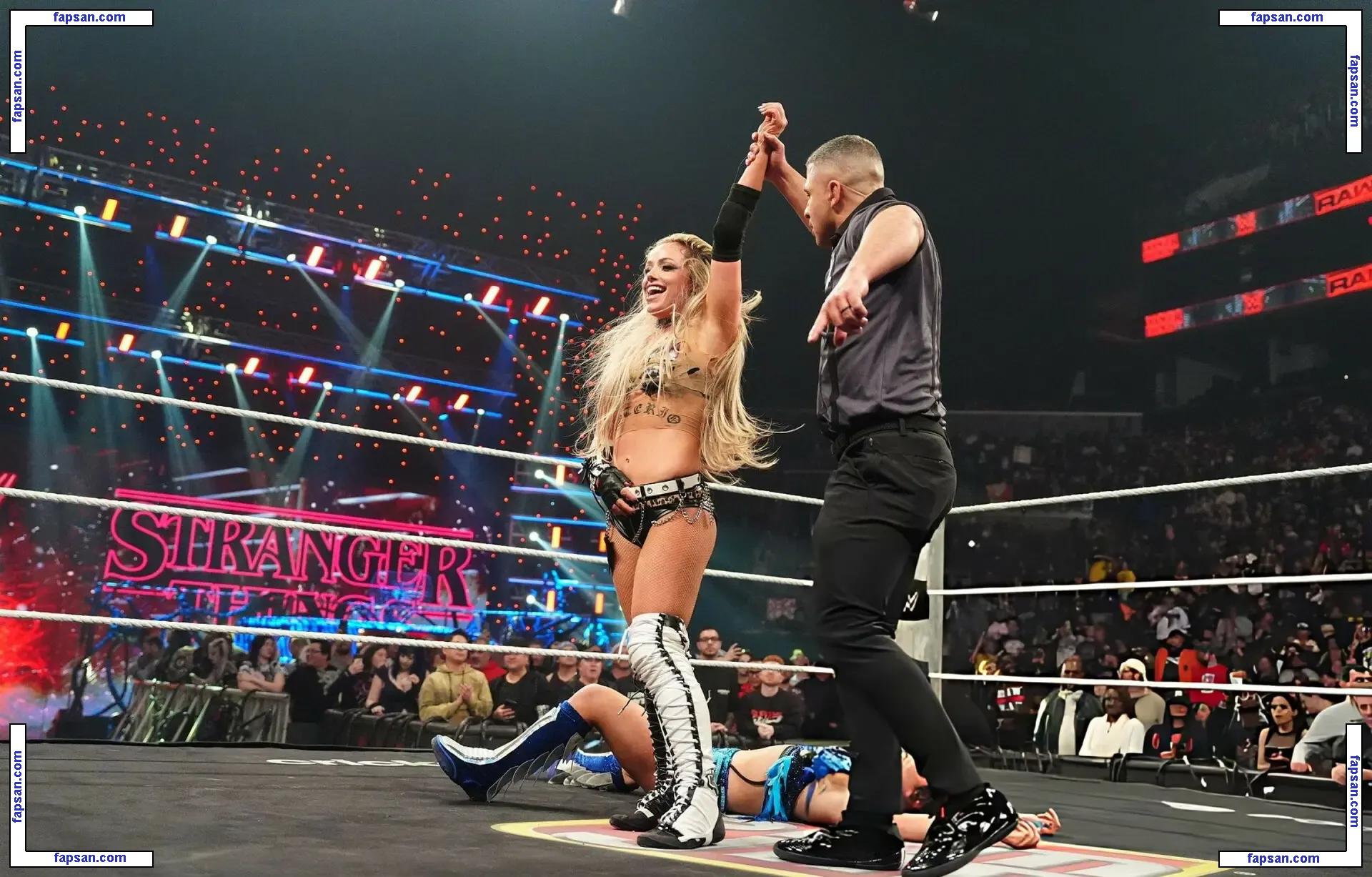 Liv Morgan голая фото #0614 с Онлифанс