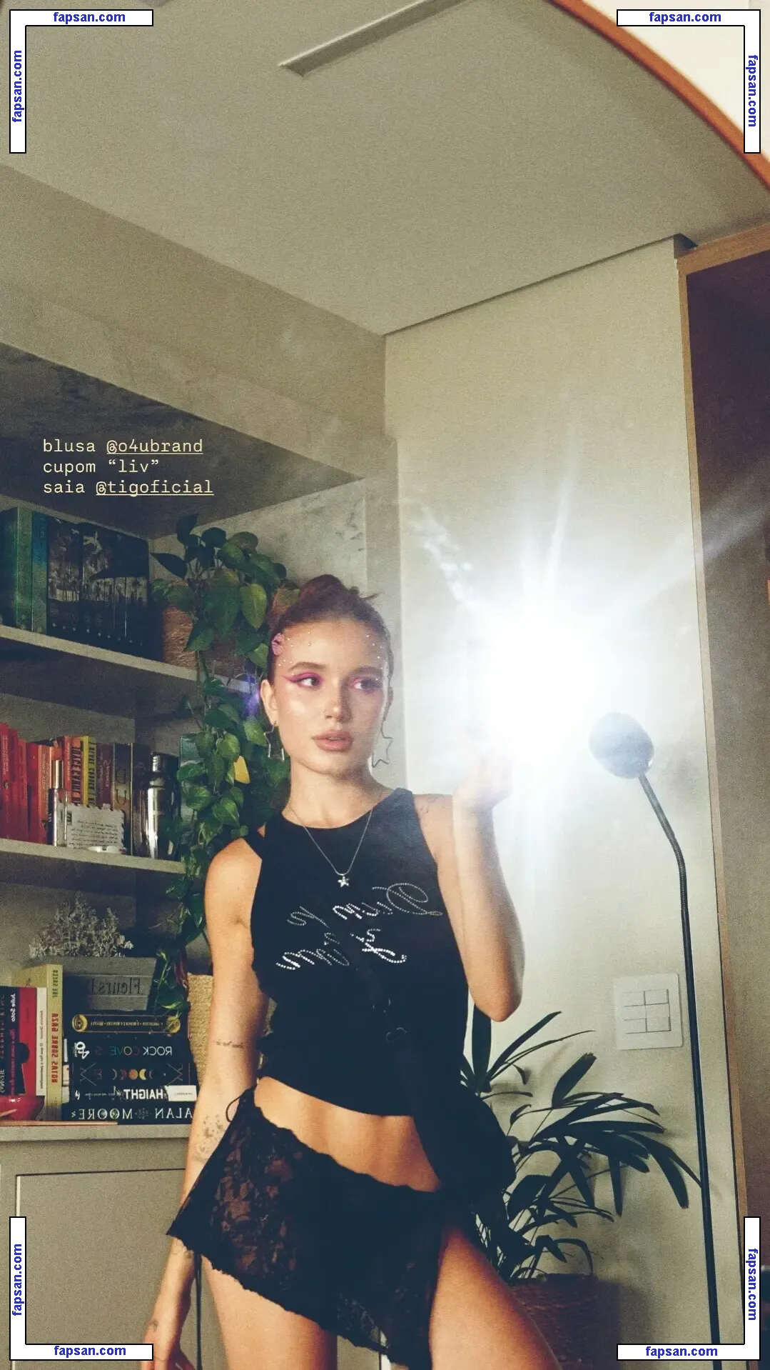 Liv Resenhas голая фото #0032 с Онлифанс