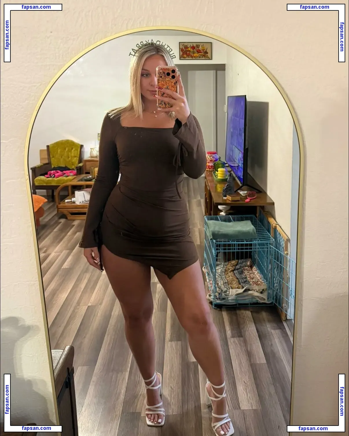 livgundy голая фото #0002 с Онлифанс