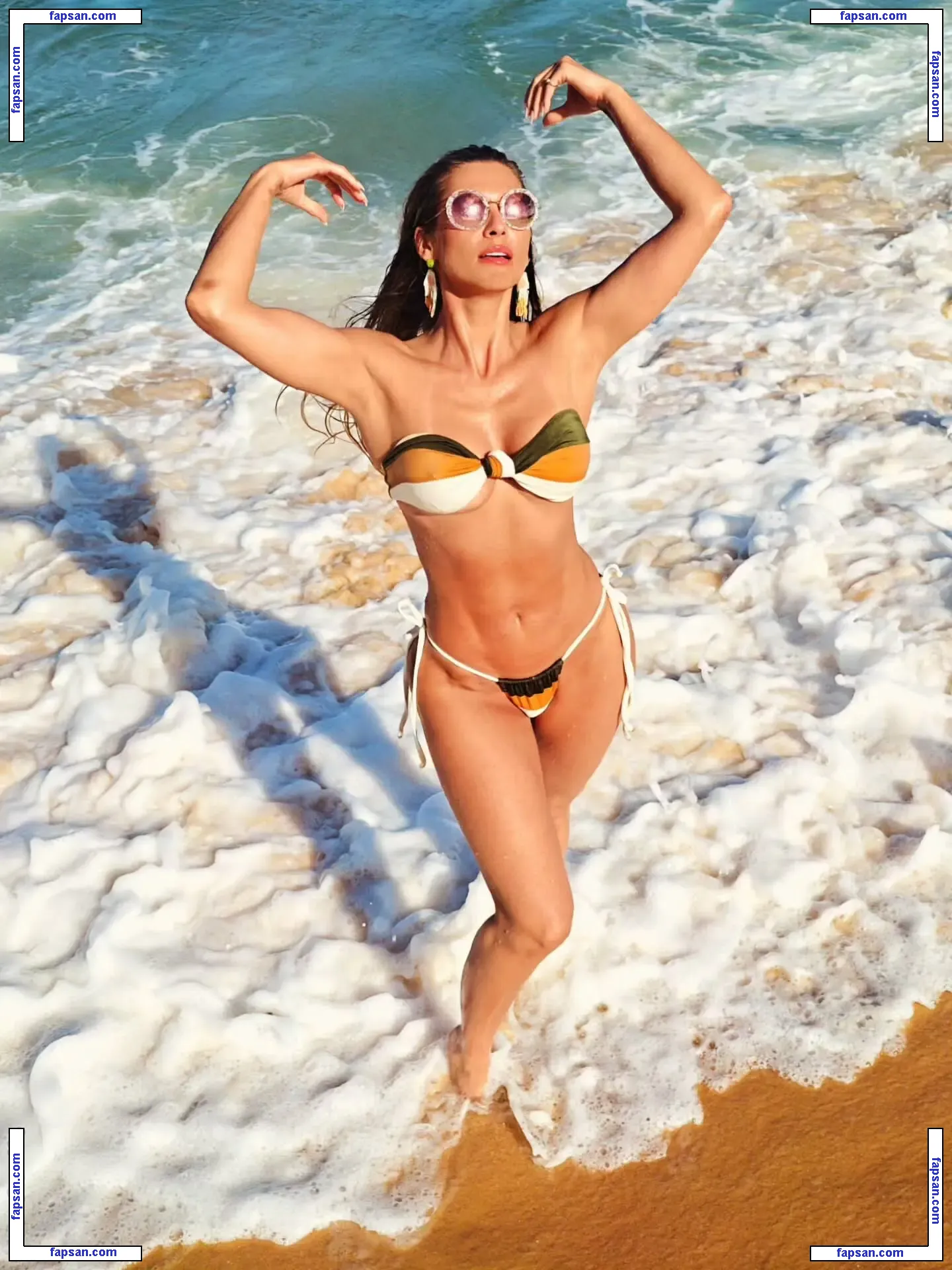 Lívia Andrade голая фото #0212 с Онлифанс