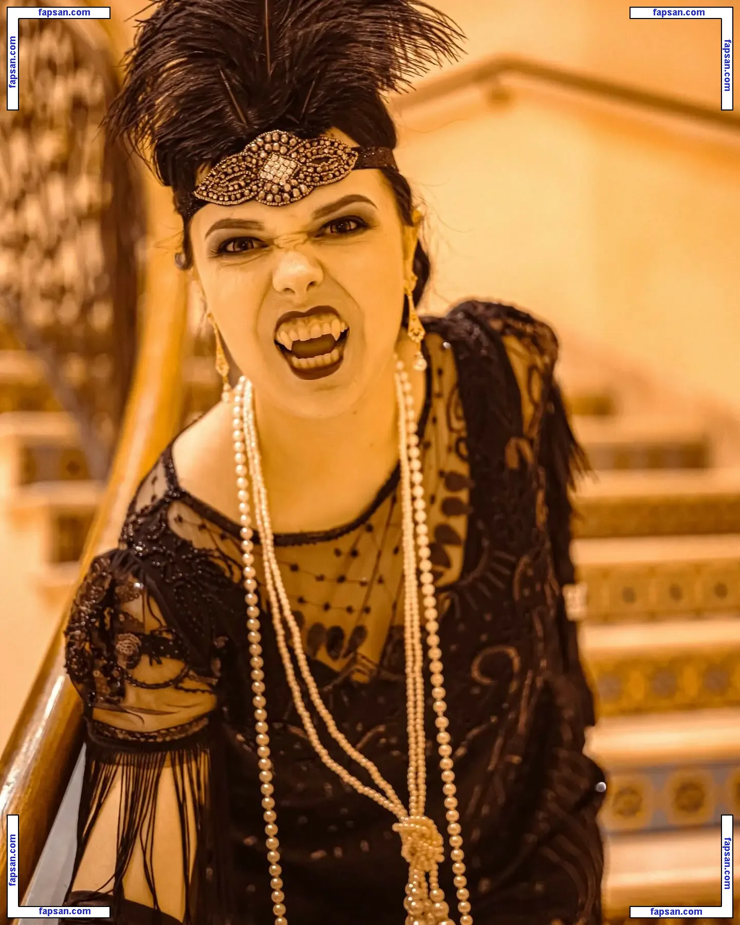 Livinghelle голая фото #0006 с Онлифанс