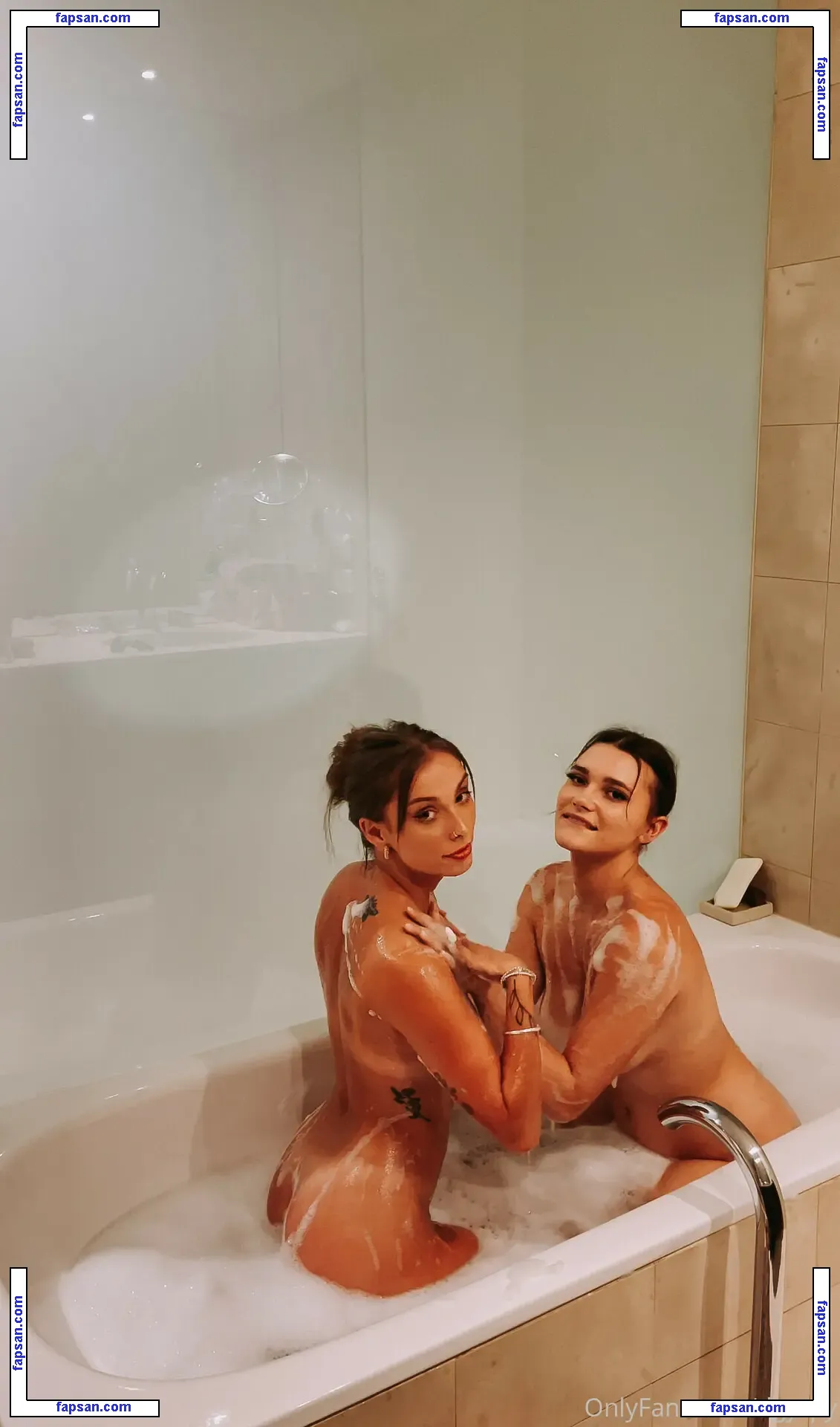 livinherdreamworld nude photo #0004 from OnlyFans
