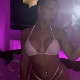 Livputellas nude #0004