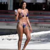 Liz Cambage nude #0060