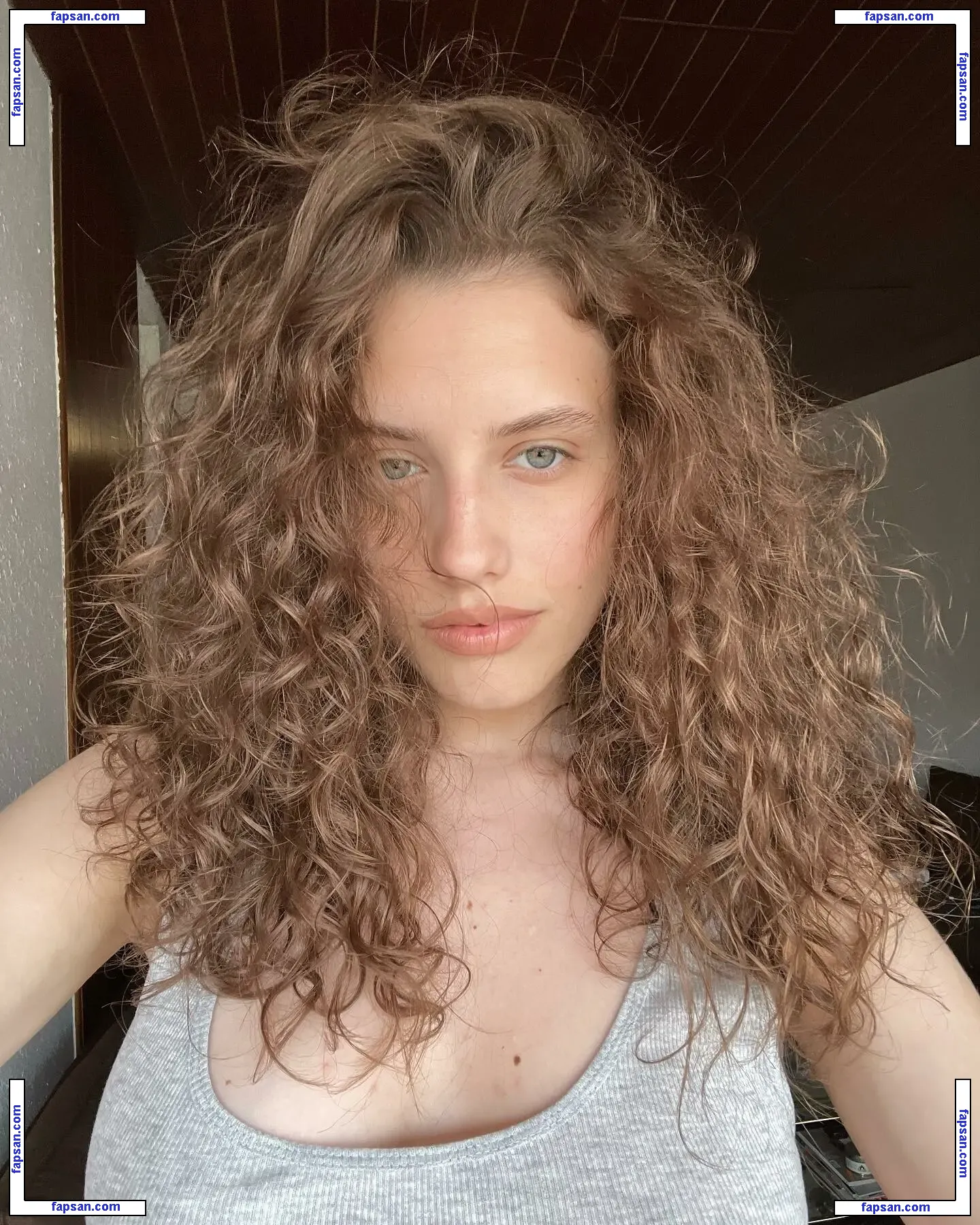 Liza Stasenko nude photo #0004 from OnlyFans