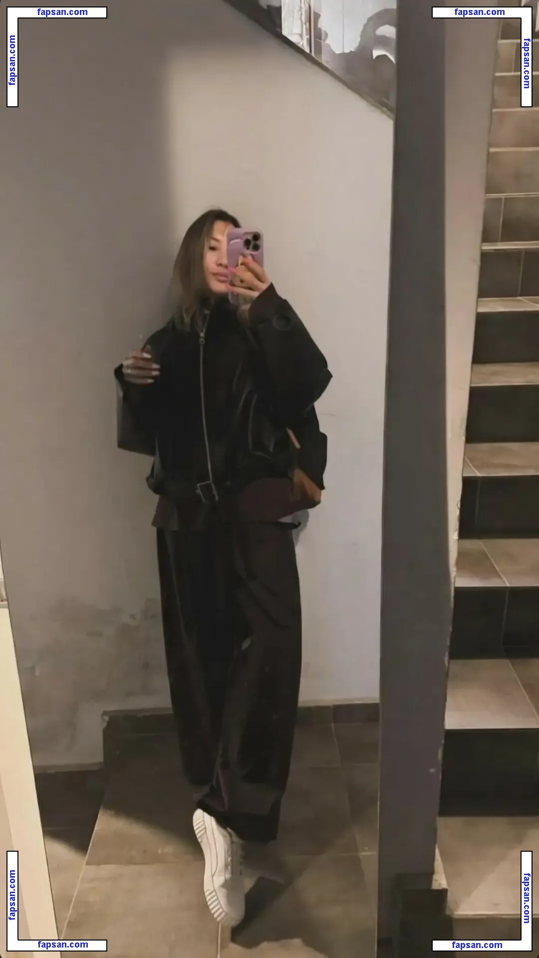 Liza_vetta nude photo #0002 from OnlyFans