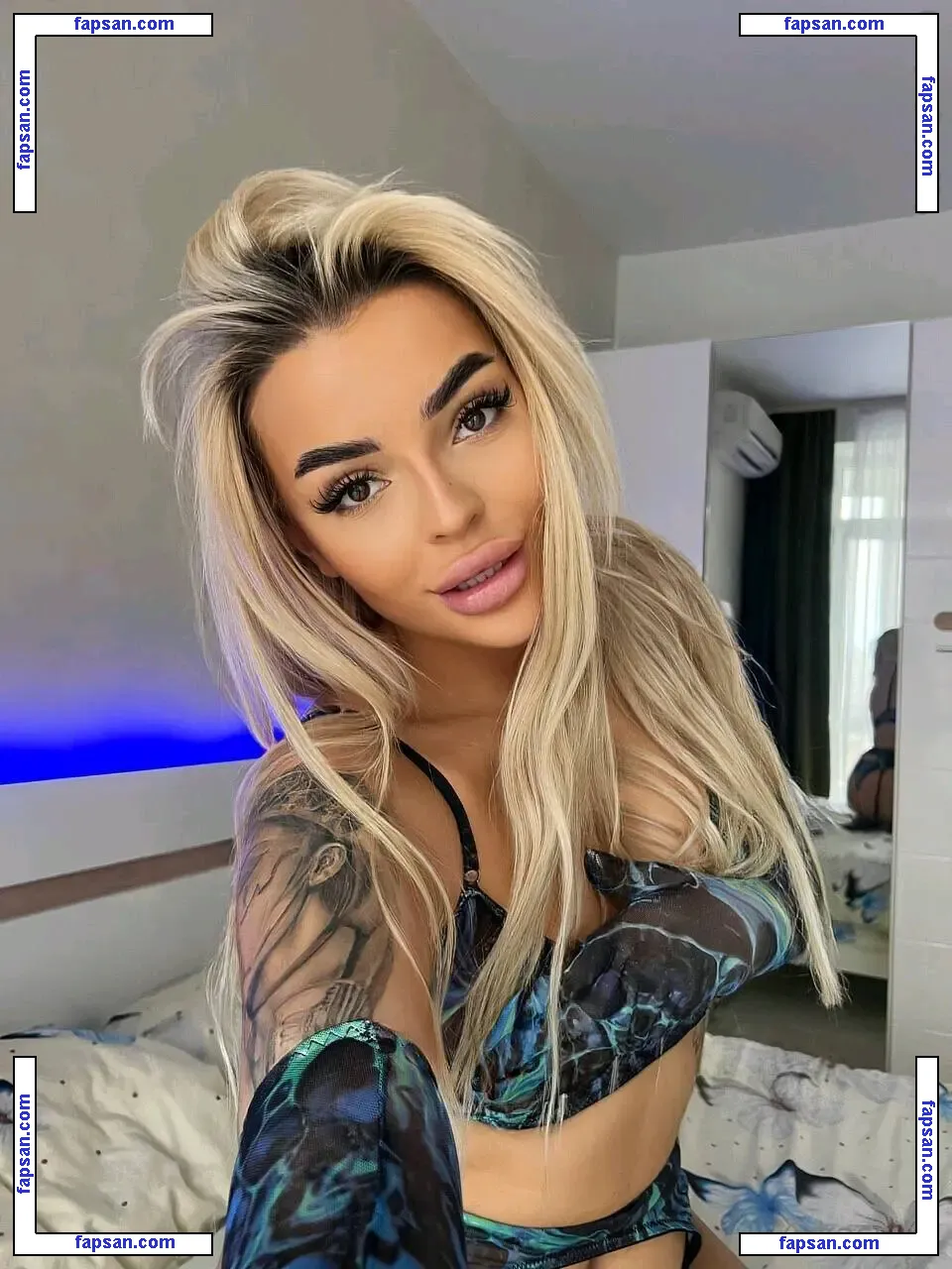 Lizaavovk_444 голая фото #0001 с Онлифанс