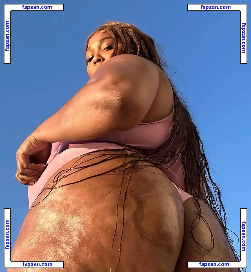 Lizzo nude photo #0600 from OnlyFans