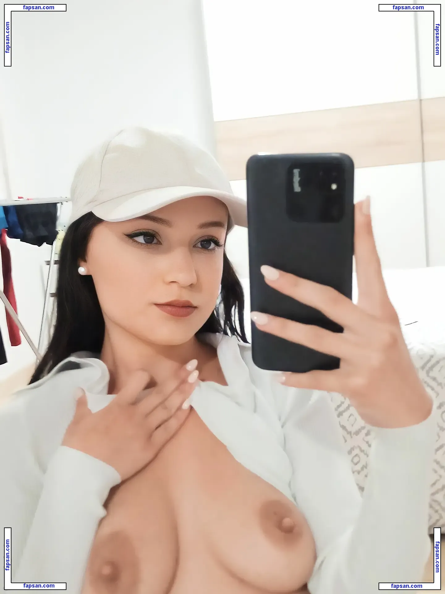 lizzplay nude photo #0004 from OnlyFans