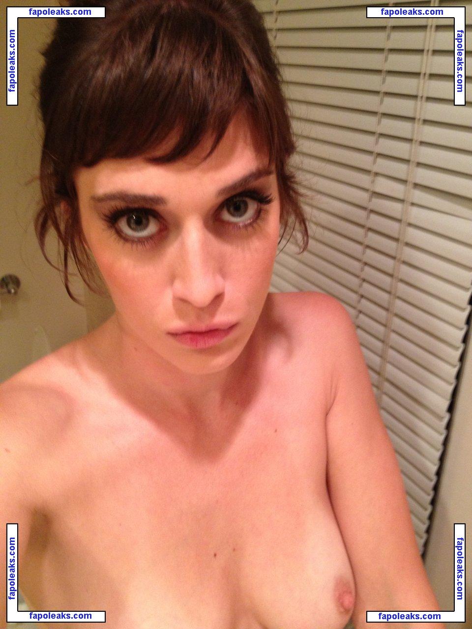 Lizzy Caplan / thelizzycaplan голая фото #0087 с Онлифанс