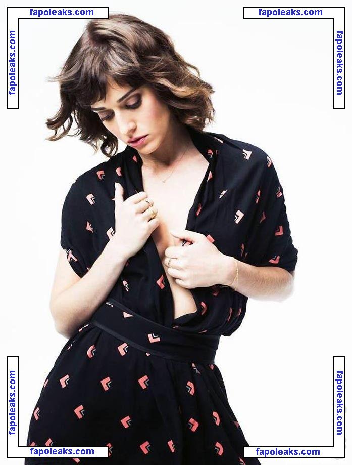 Lizzy Caplan / thelizzycaplan голая фото #0407 с Онлифанс