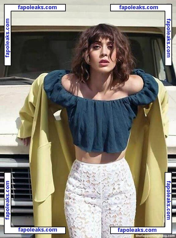 Lizzy Caplan / thelizzycaplan голая фото #0426 с Онлифанс