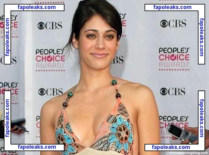 Lizzy Caplan / thelizzycaplan голая фото #0440 с Онлифанс