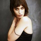 Lizzy Caplan голая #0408