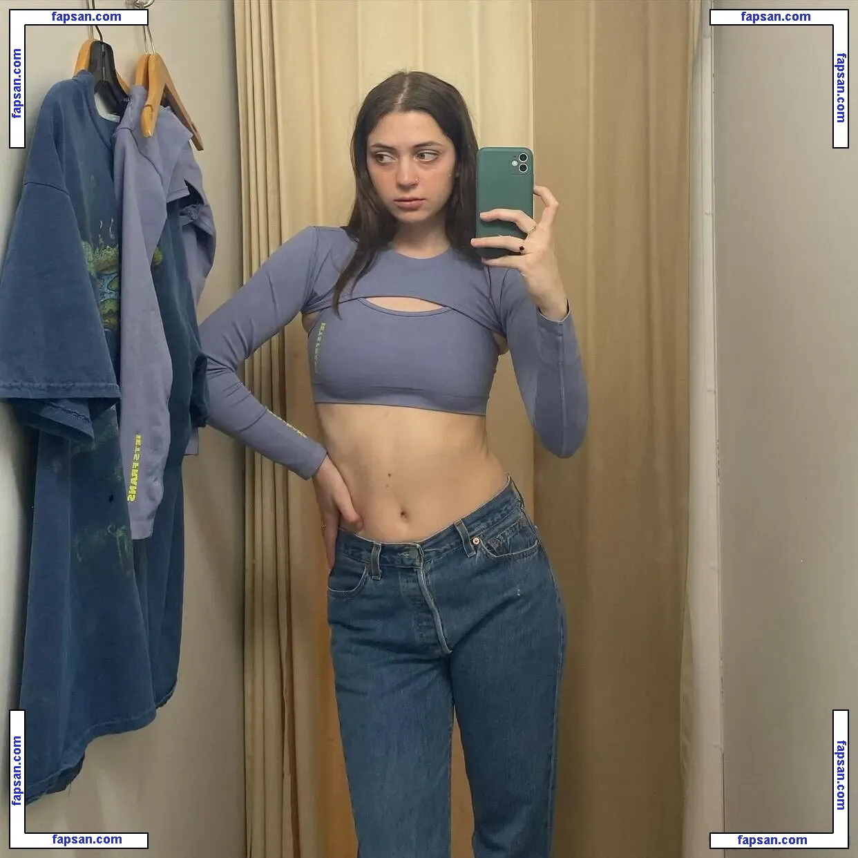 Lizzy McAlpine nude photo #0016 from OnlyFans