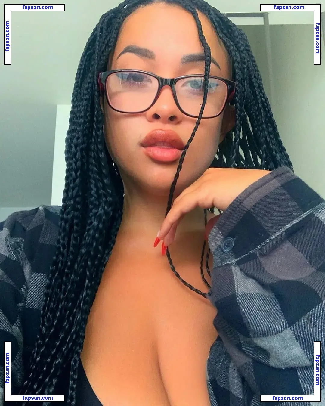 lizzywurst nude photo #0366 from OnlyFans