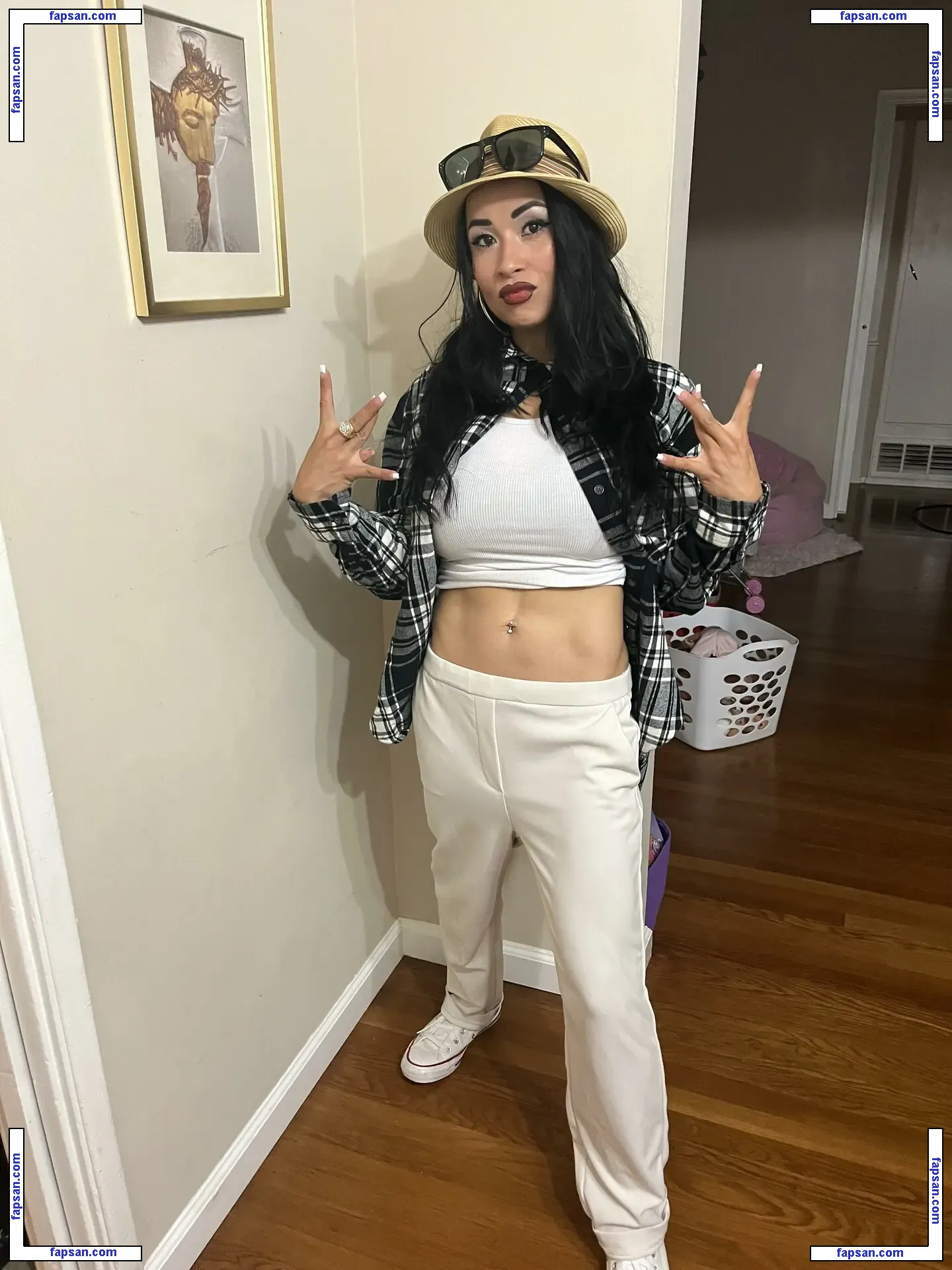 lizzywurst nude photo #0406 from OnlyFans