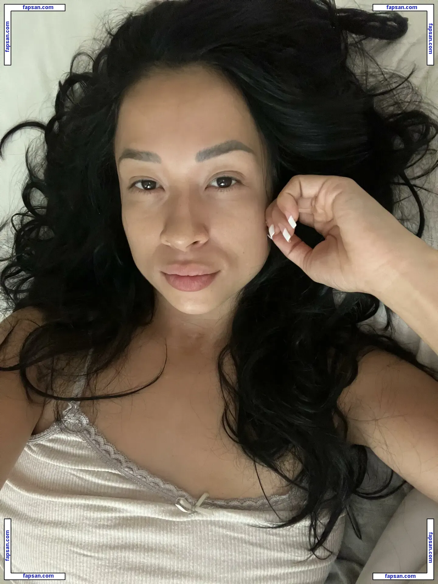 lizzywurst nude photo #0409 from OnlyFans