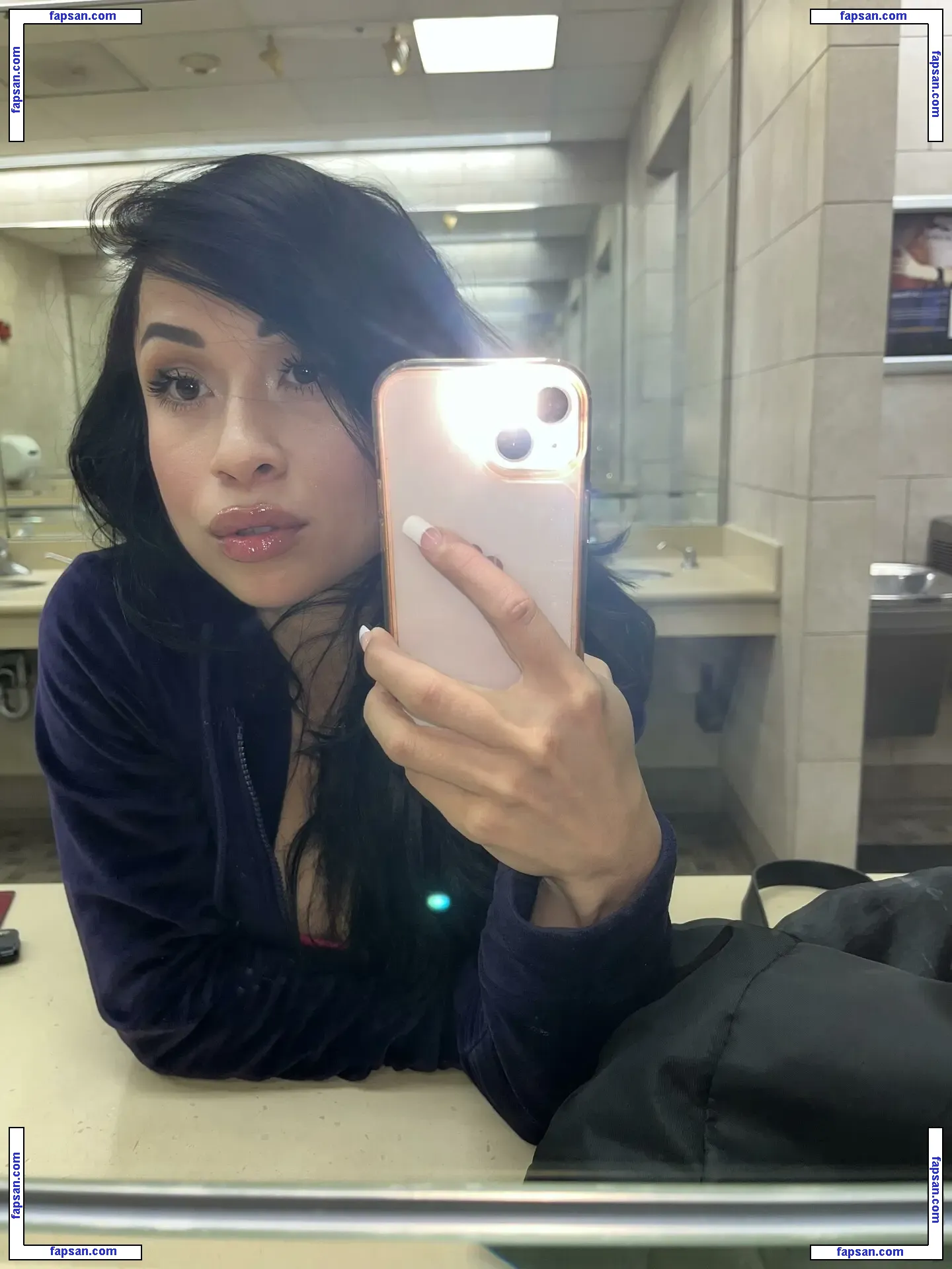 lizzywurst nude photo #0427 from OnlyFans