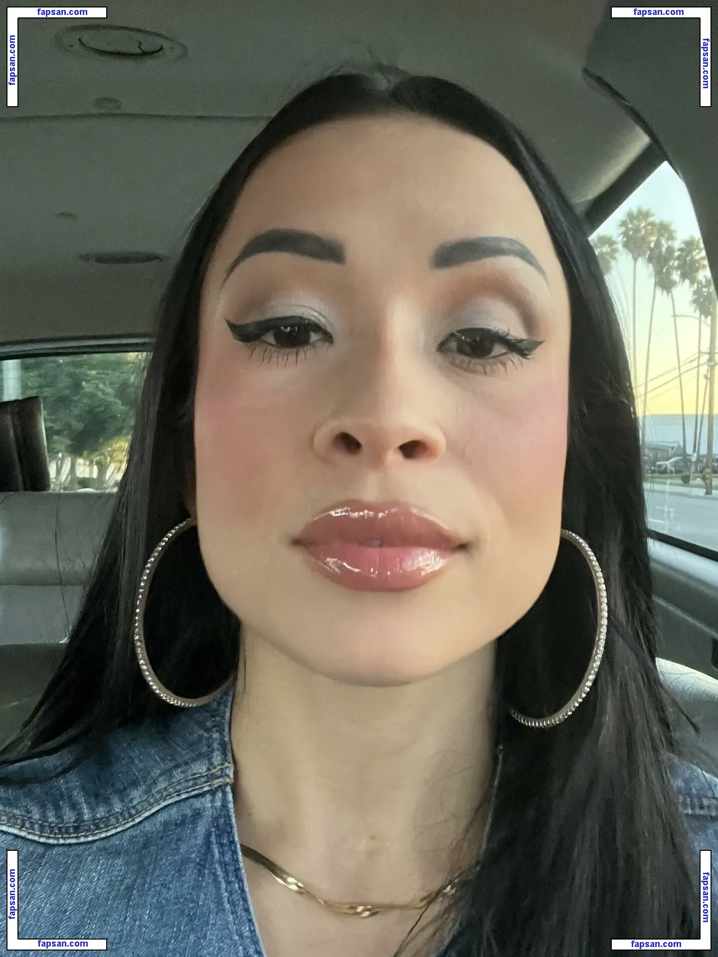 lizzywurst nude photo #0432 from OnlyFans