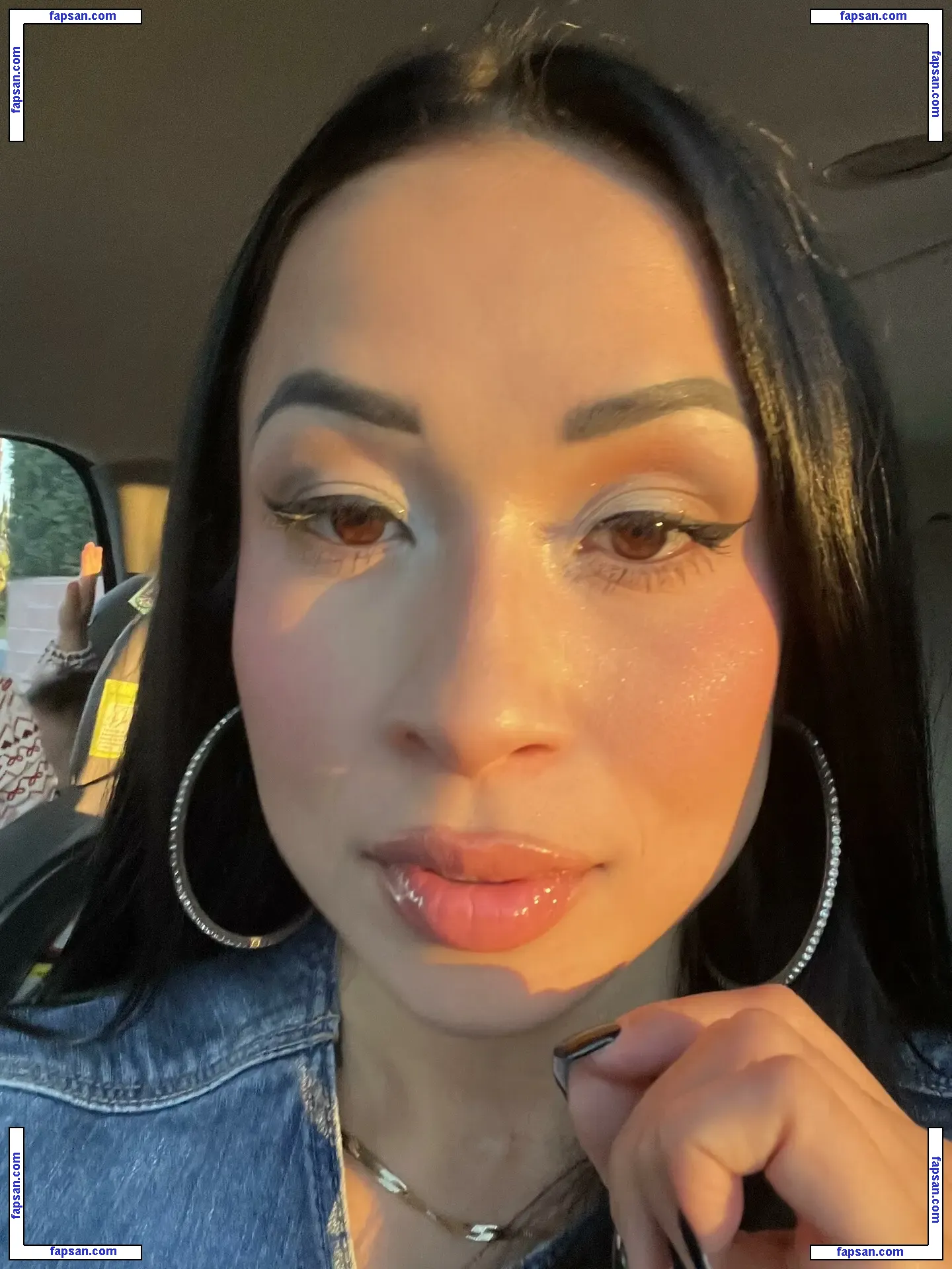 lizzywurst nude photo #0436 from OnlyFans