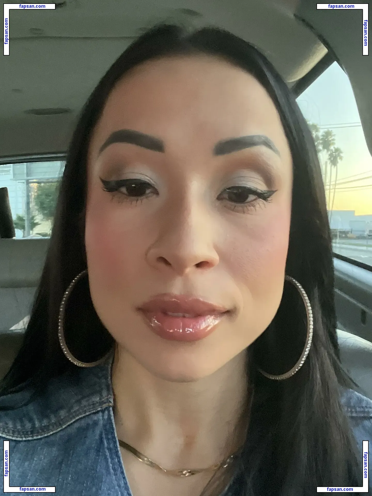 lizzywurst nude photo #0439 from OnlyFans