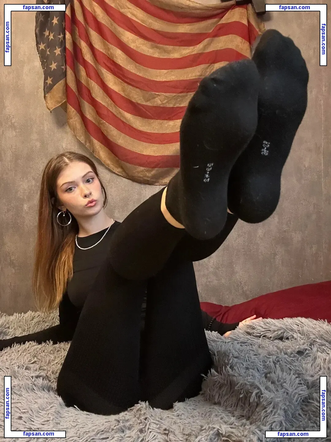Ljinzer / linzarrd / Linzefeet / linzzzer / linziier nude photo #0005 from OnlyFans