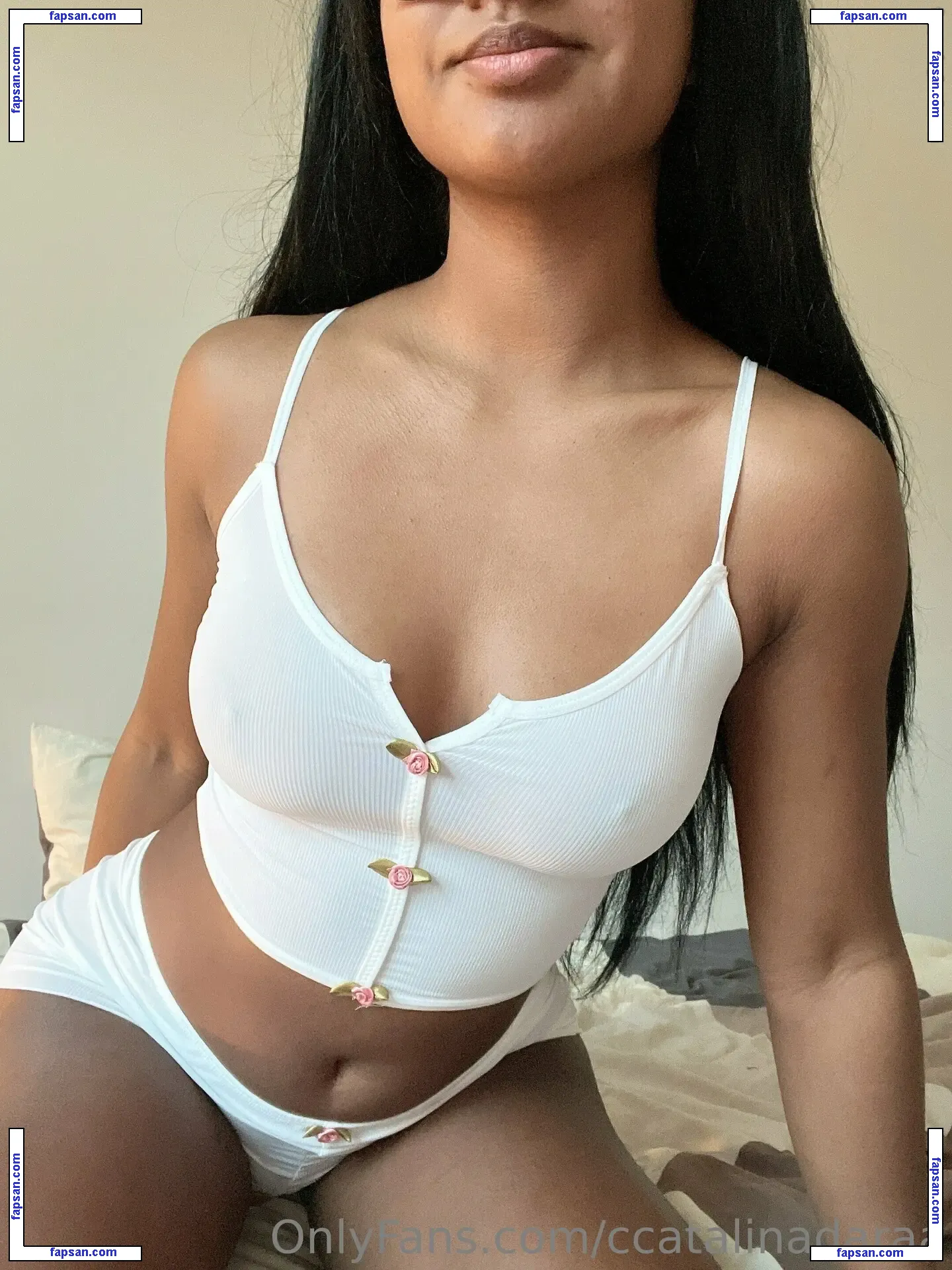 llalalinaafree nude photo #0001 from OnlyFans