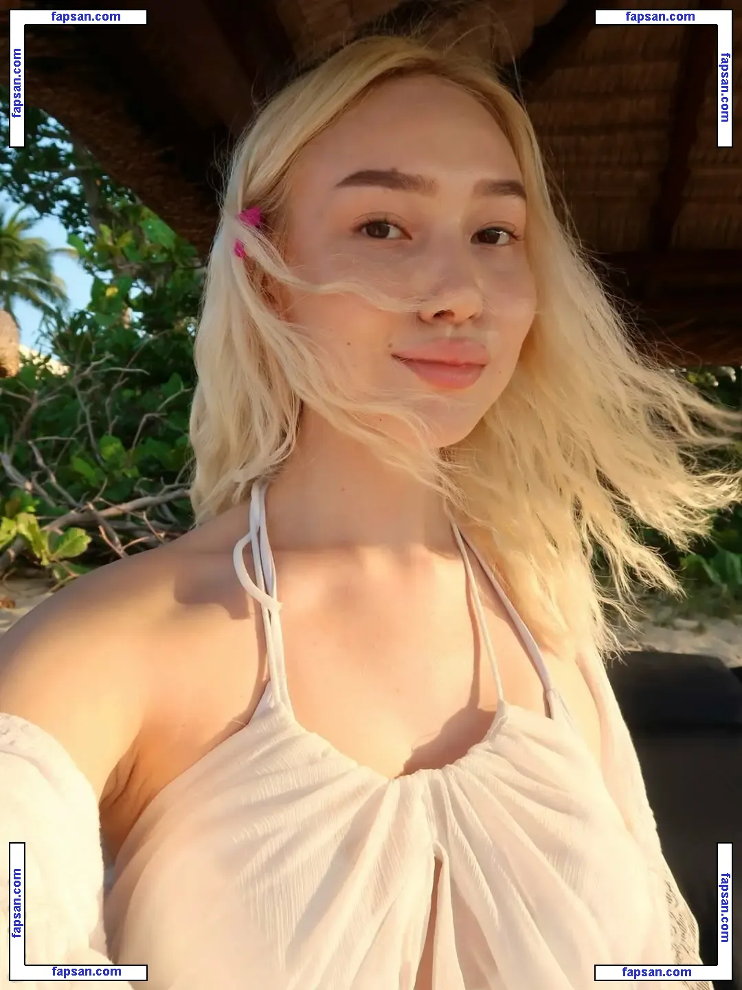 llameella голая фото #0002 с Онлифанс