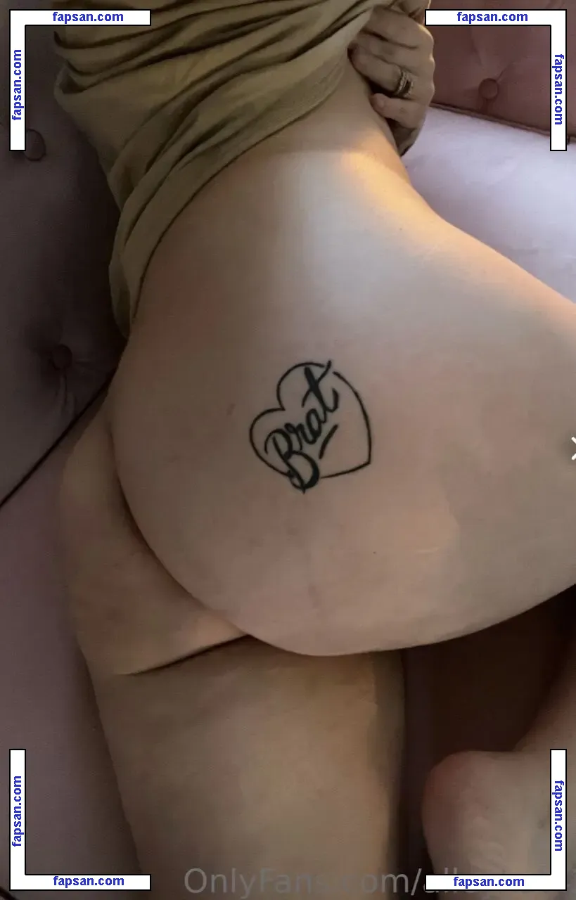 lleykt421 nude photo #0091 from OnlyFans