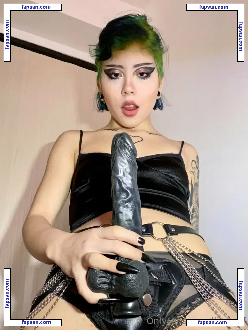 llitalola nude photo #0169 from OnlyFans