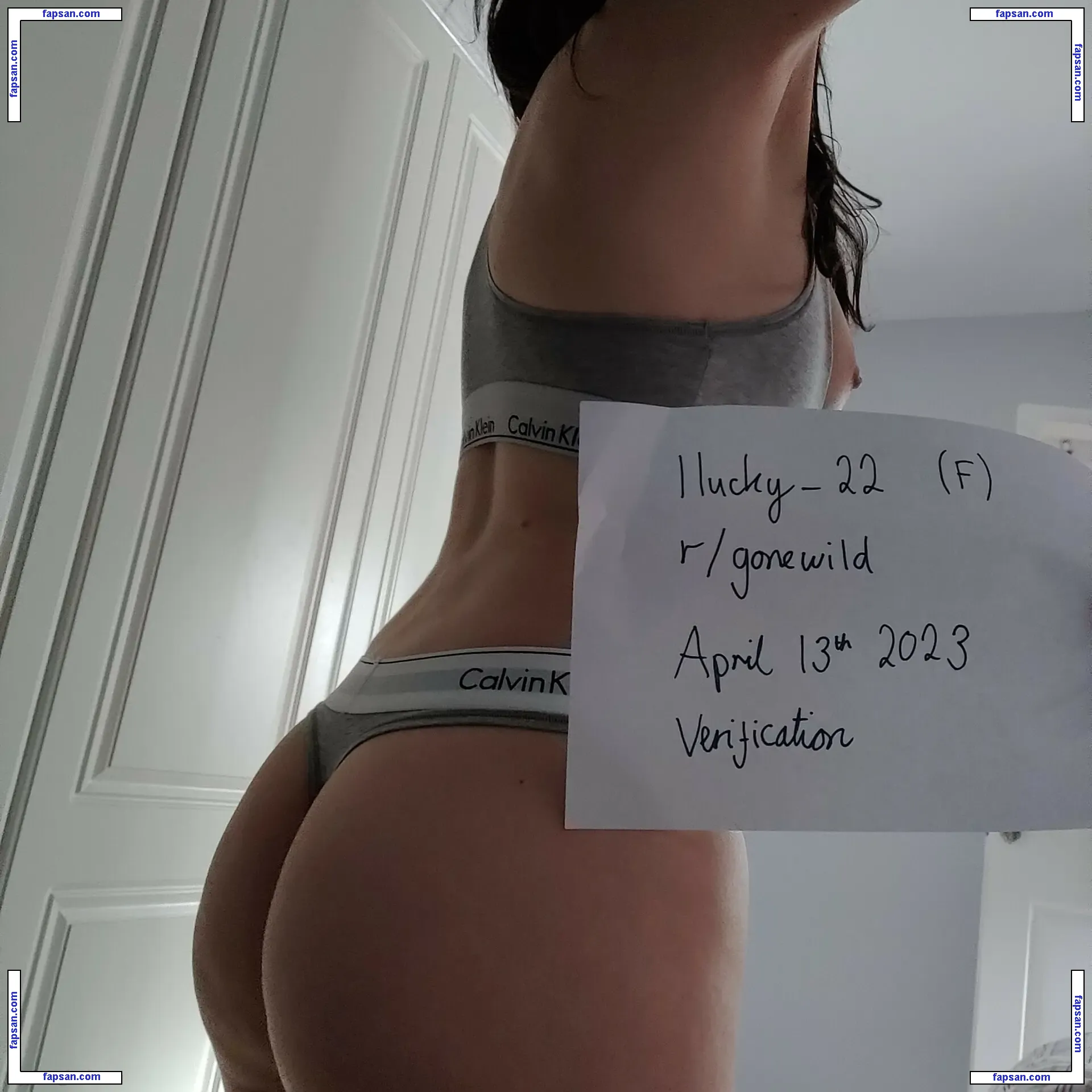 llucky_22 nude photo #0030 from OnlyFans