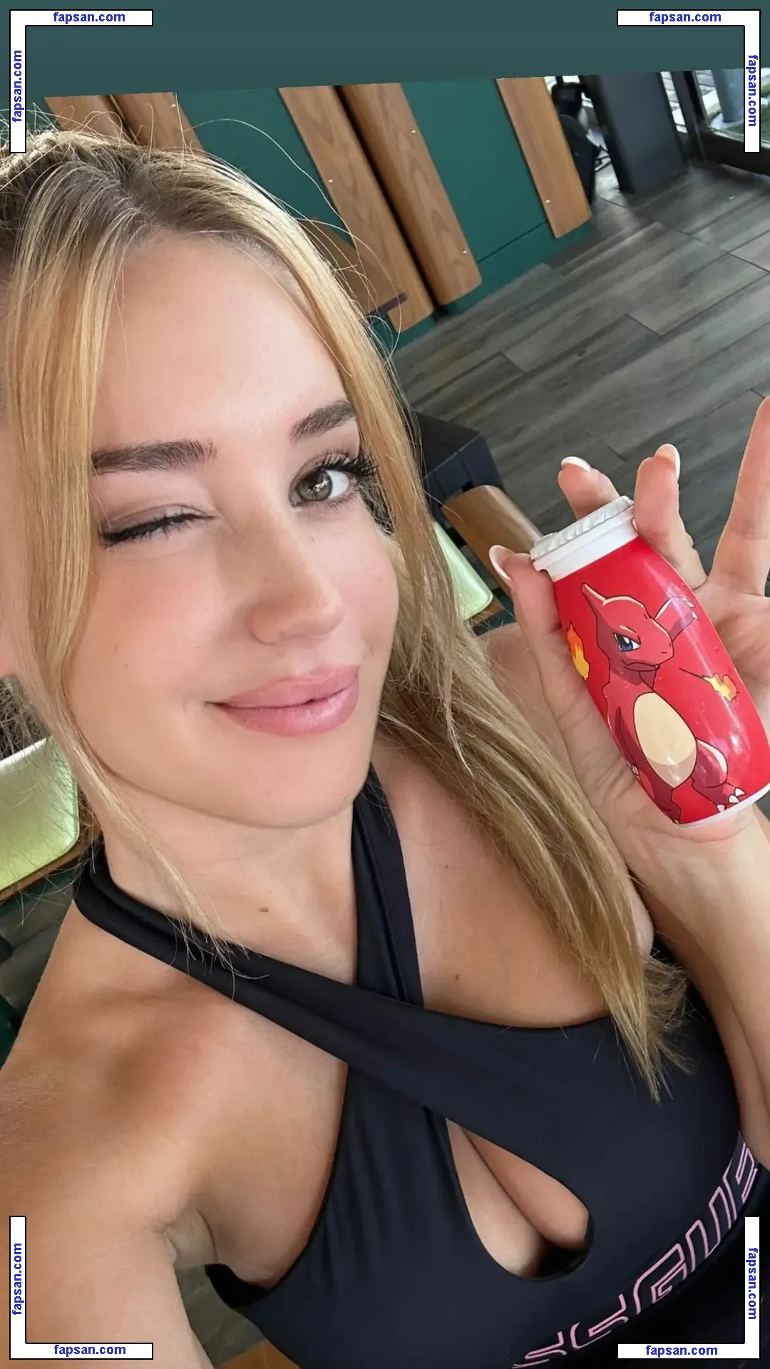 llunaclark nude photo #0058 from OnlyFans