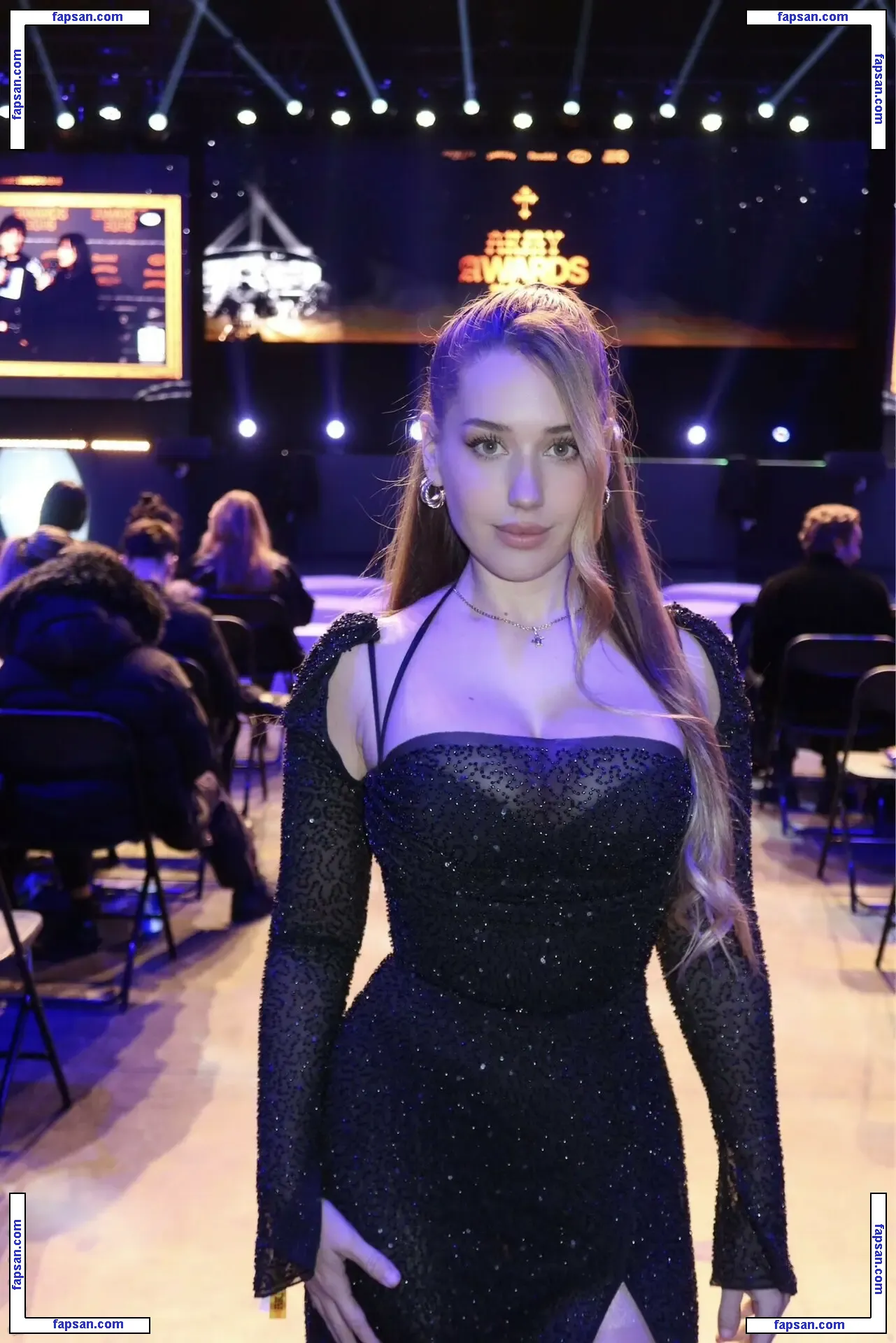 llunaclark nude photo #0087 from OnlyFans