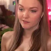 LNL's Social Media Influencer AI Fakes Mega голая #0304