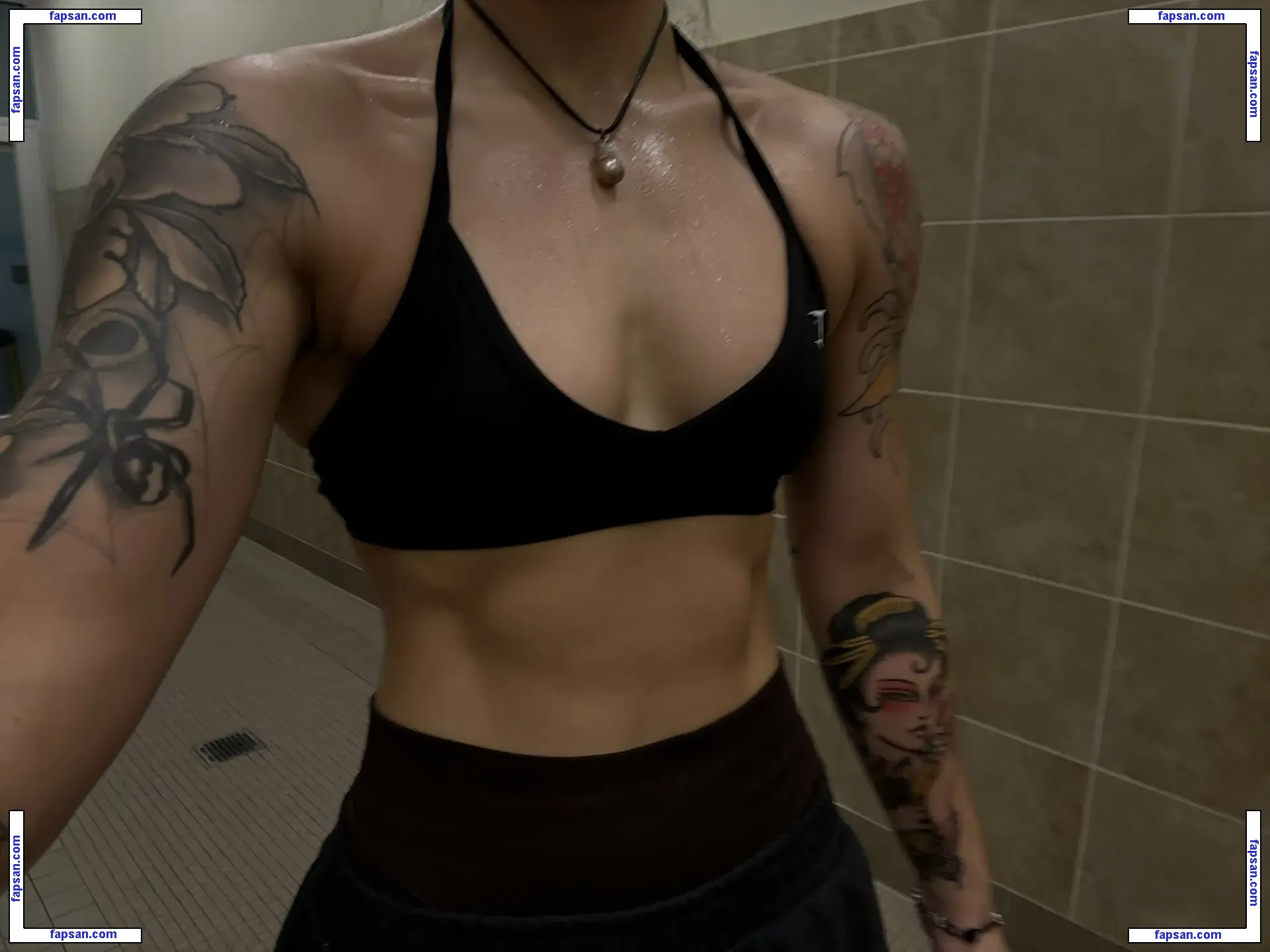 lockerroomangel nude photo #0003 from OnlyFans