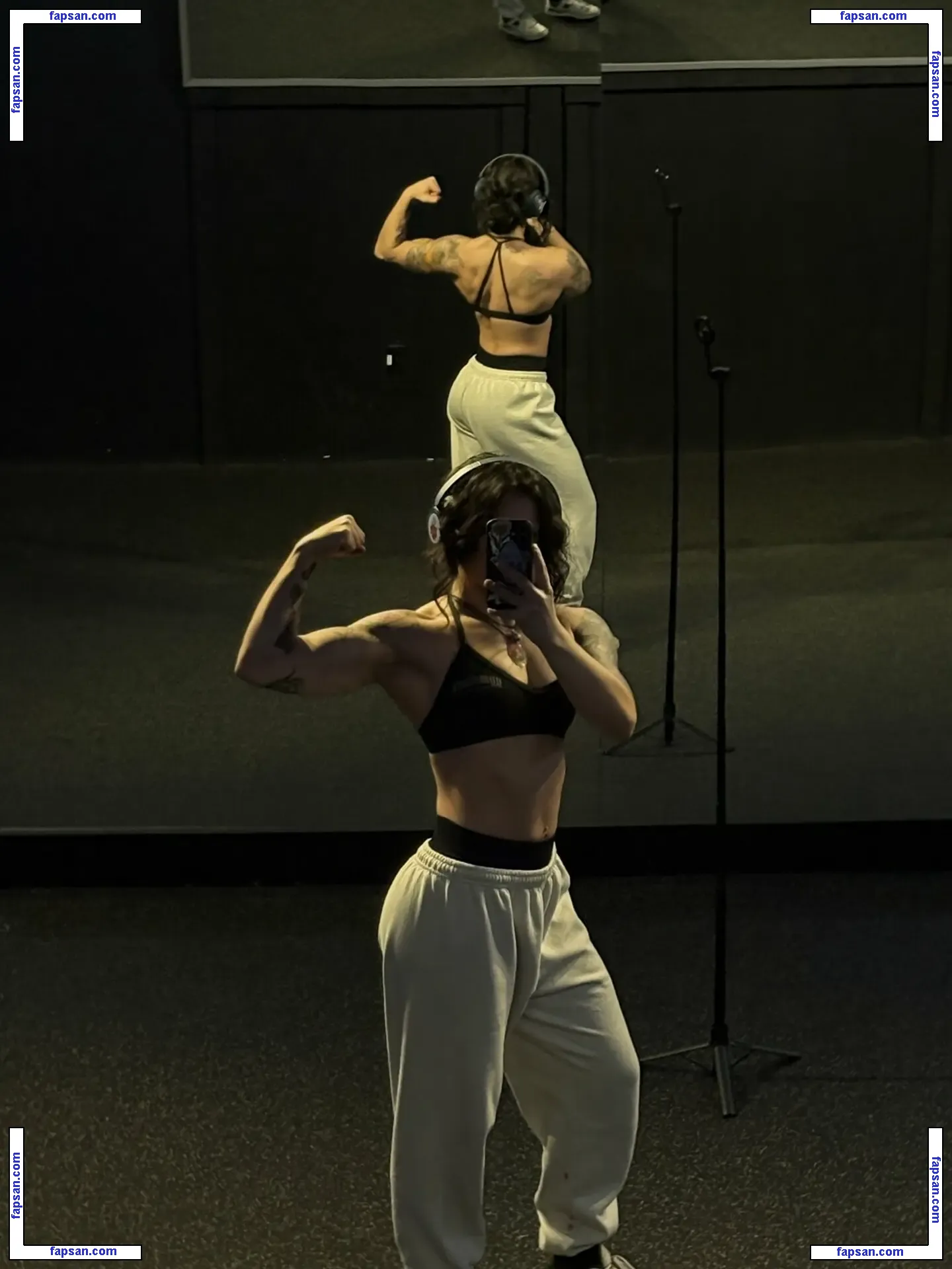 lockerroomangel nude photo #0004 from OnlyFans