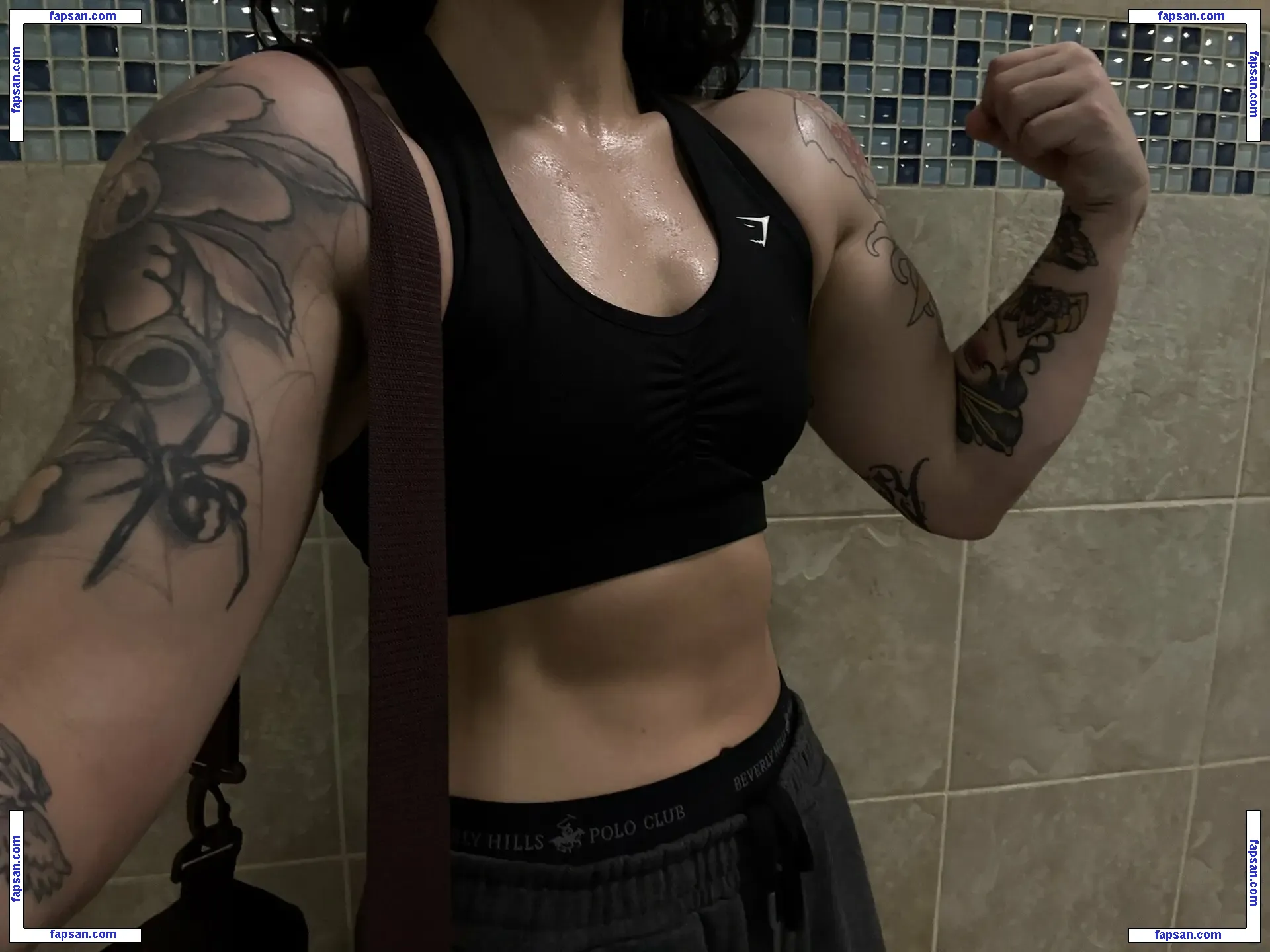 lockerroomangel nude photo #0005 from OnlyFans