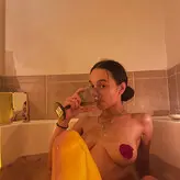 locobellaaa nude #0004