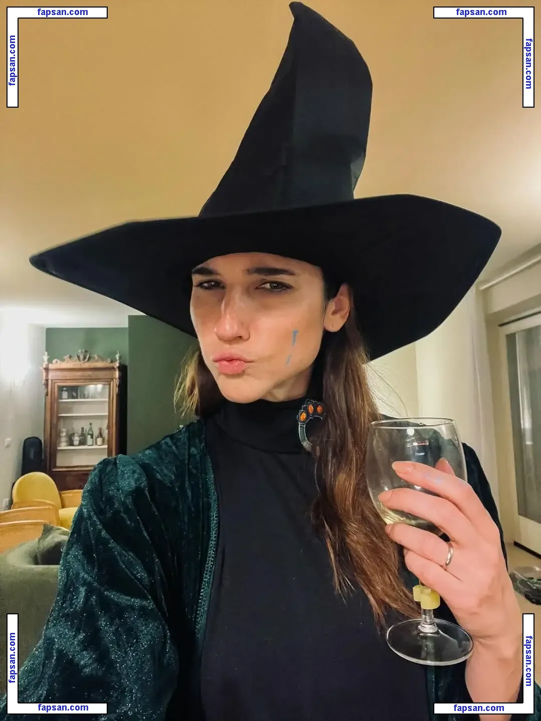 Lodovica Comello голая фото #0026 с Онлифанс