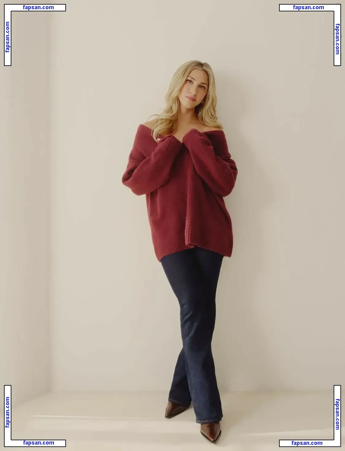 Log in nude photo #0204 from OnlyFans