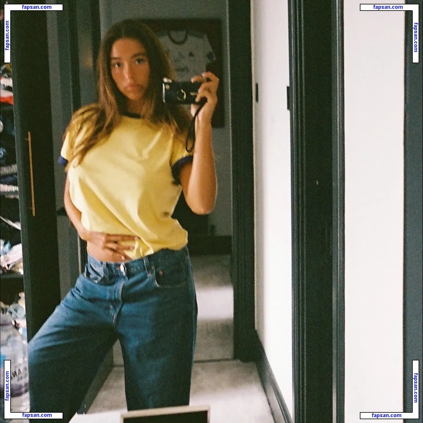 Lola Consuelos nude photo #0034 from OnlyFans