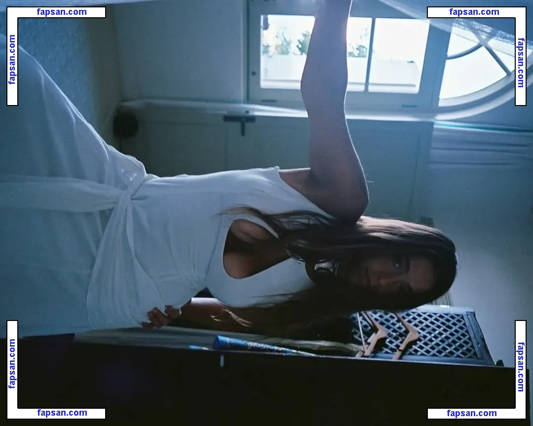 Lola Consuelos nude photo #0038 from OnlyFans