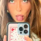 Lola Consuelos nude #0042