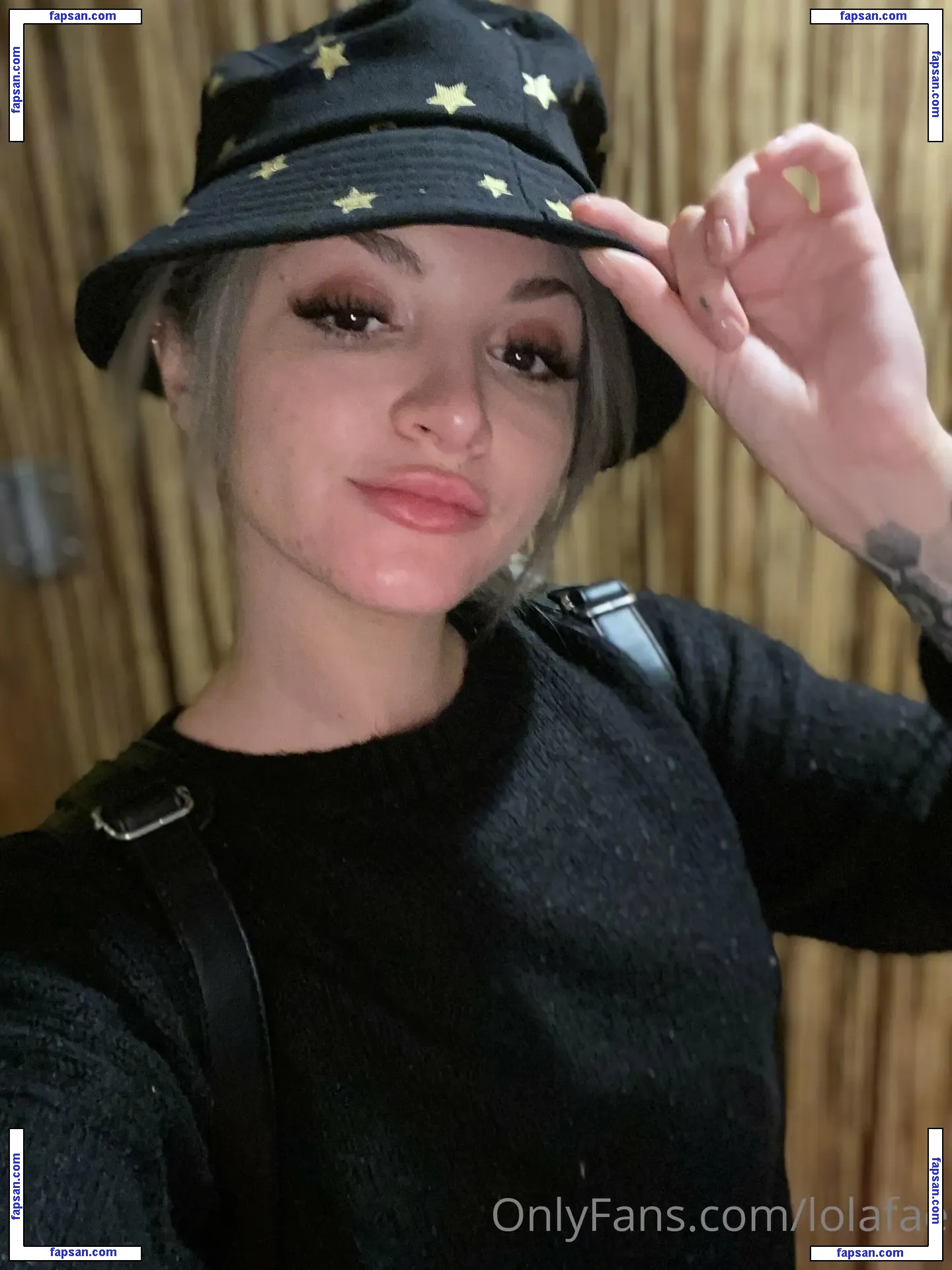Lola Fae nude photo #0006 from OnlyFans