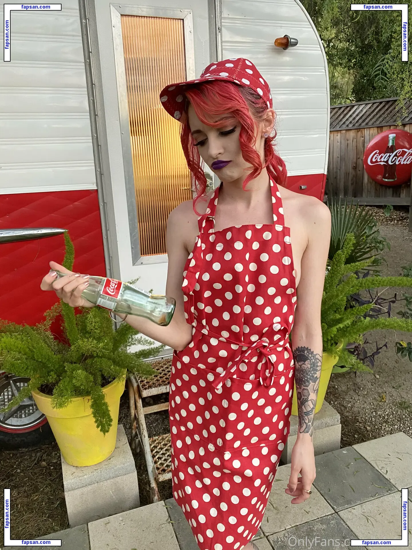 Lola Fae nude photo #0465 from OnlyFans